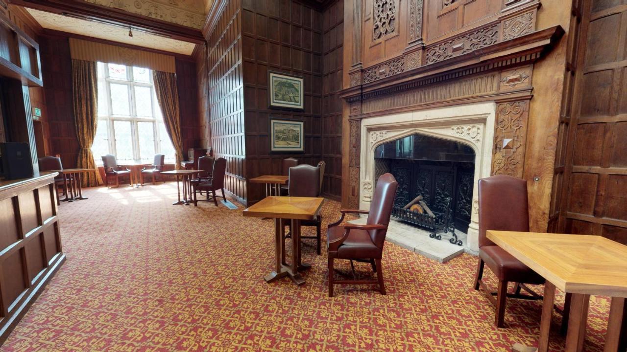 Macdonald Elmers Court Resort Лимингтън Екстериор снимка